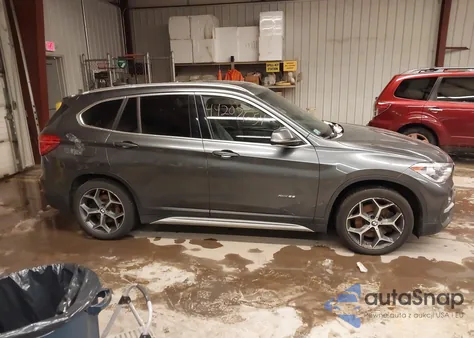 2017 BMW X1 xDrive28I из США, поврежденный, VIN WBXHT3C3XH5F71680